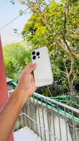 অ্যাপল আইফোন ১৪ প্রো ১২৮ জিবি হোয়াইট