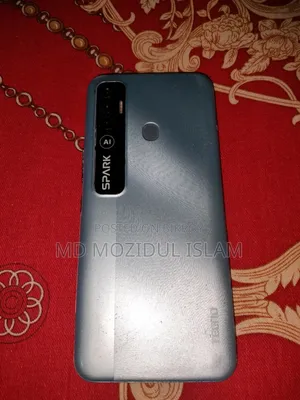 Tecno Spark 7 Pro 64 GB Silver