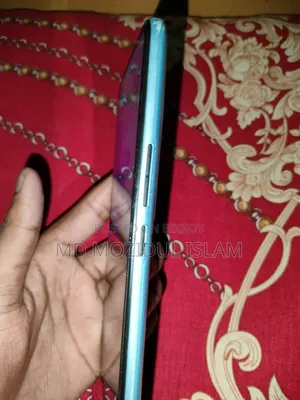 Tecno Spark 7 Pro 64 GB Silver