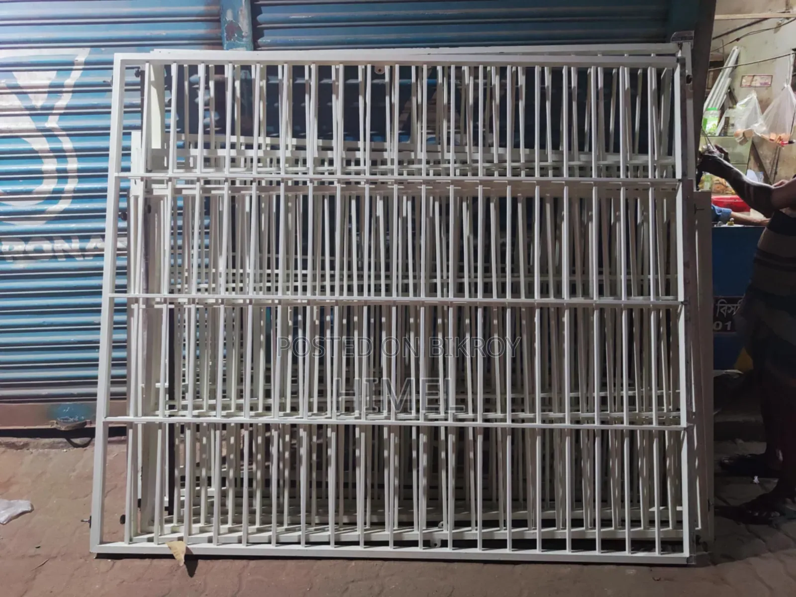 9 pieces of iron grill for windows and balconies