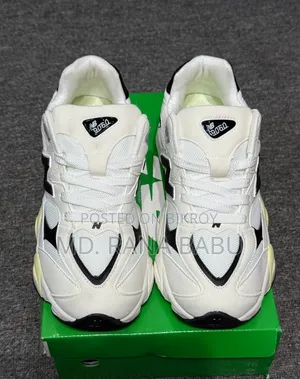 New Balance 9060 (NB005) Sneakers