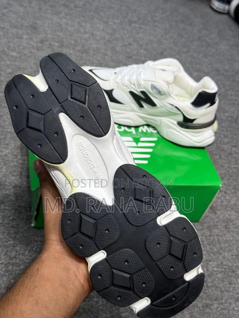 New Balance 9060 (NB005) Sneakers