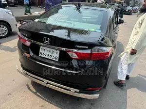 Honda Grace 1.5 Hybrid FWD 2014 Black
