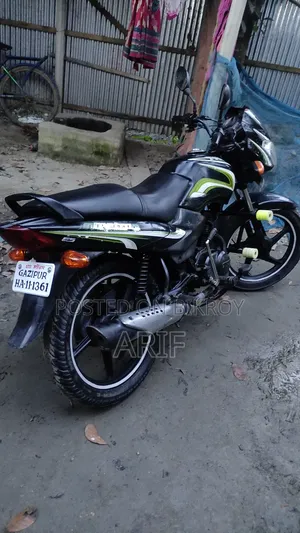টিভিএস মেট্রো ২০১৭ সবুজ