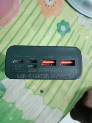 পাওয়ার ব্যাংকটি বিক্রি হবে এখনো নতুন আছে