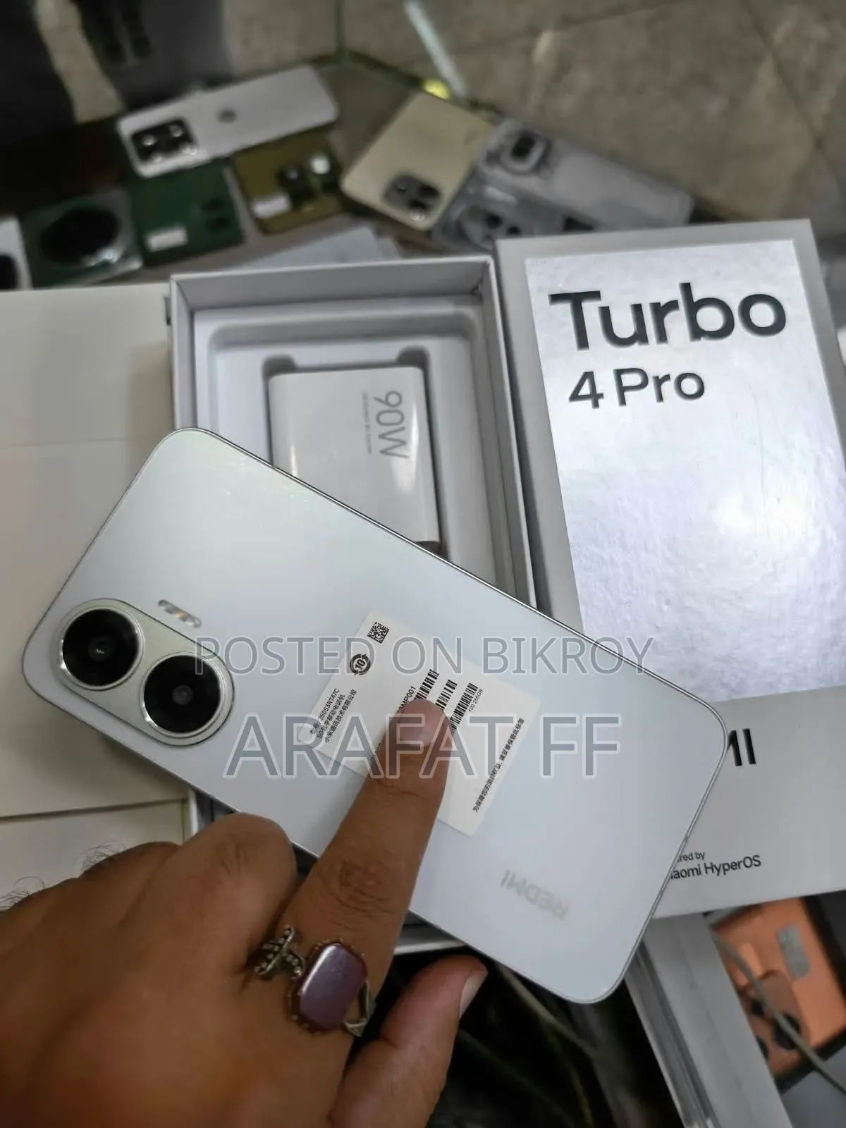 নতুন শাওমি রেডমি টার্বো ৪ প্রো ২৫৬ জিবি সাদা