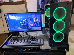 Desktop Computer MSI model 8GB AMD Ryzen 3 SSD 128GB