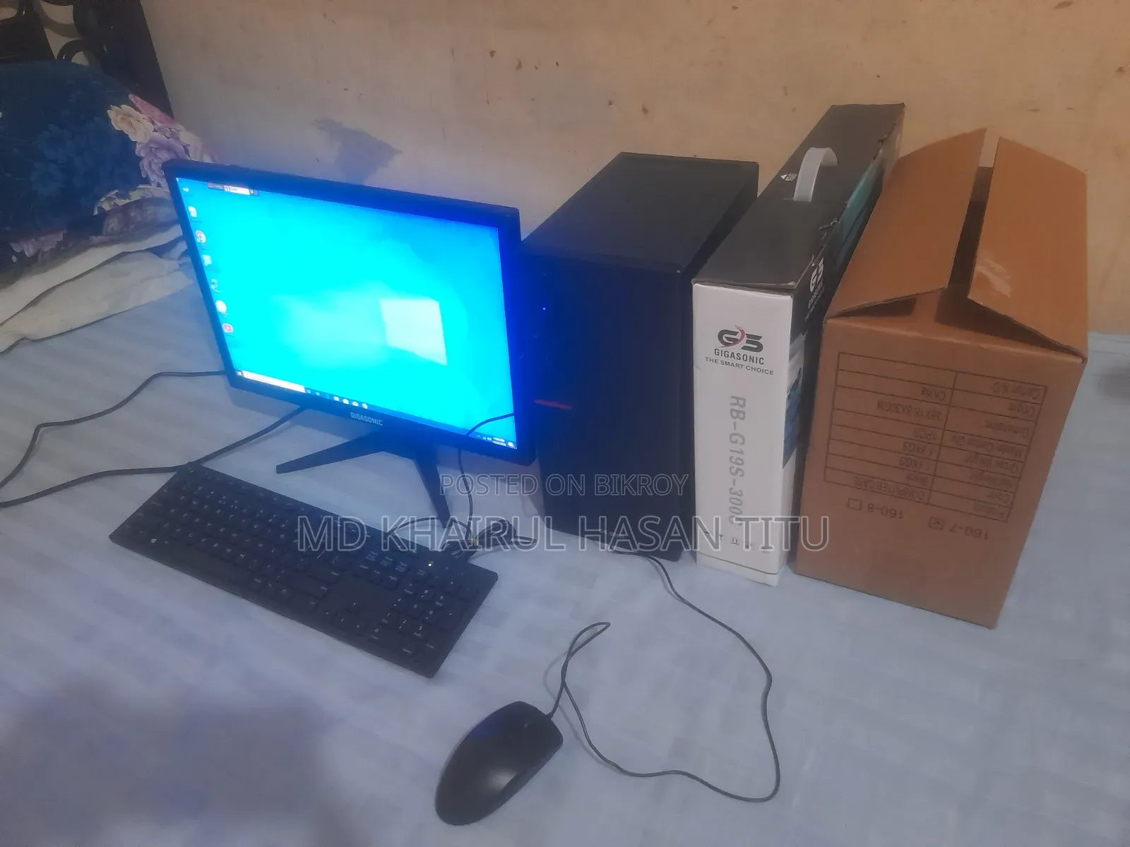 Desktop Computer 4GB Intel Core i3 1TB HDD