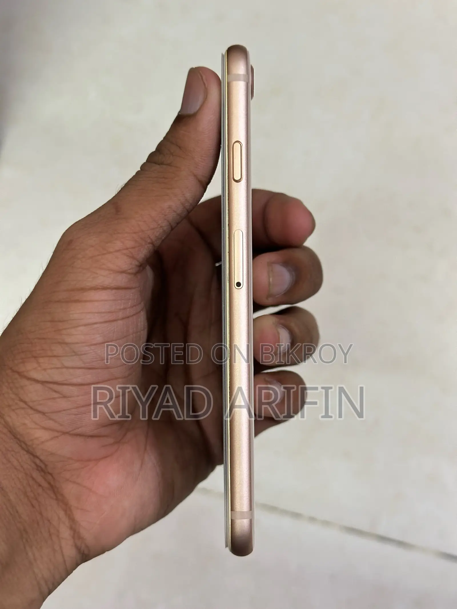 অ্যাপল আইফোন ৮ ৬৪ জিবি গোল্ড