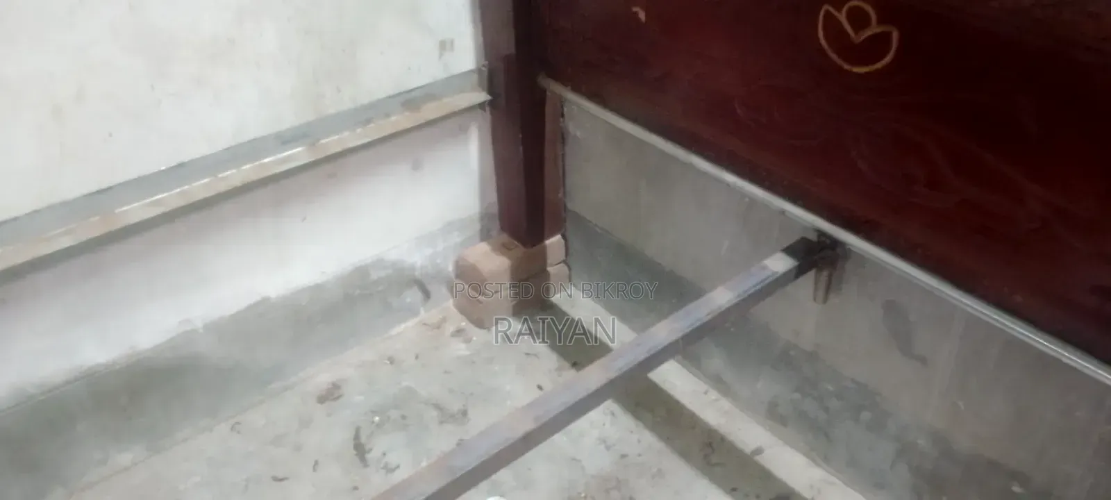৫/৭ ফিটের খাট