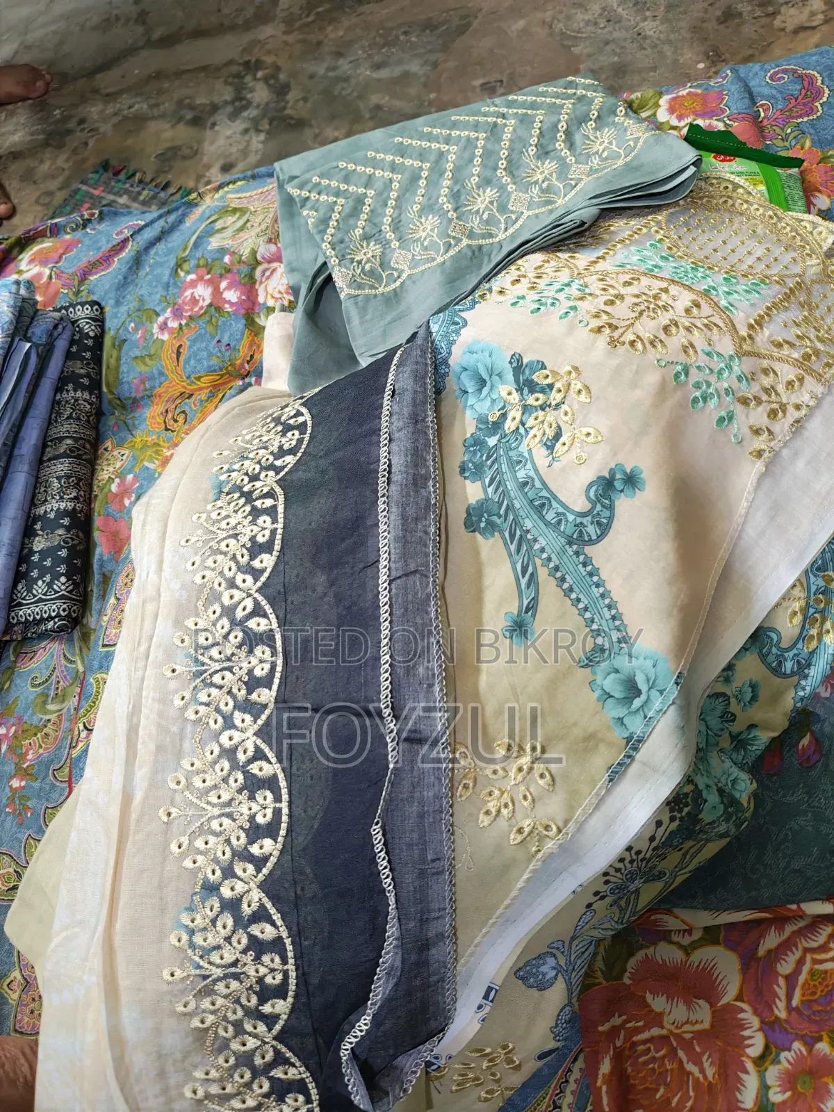 Maya's Unique Collection