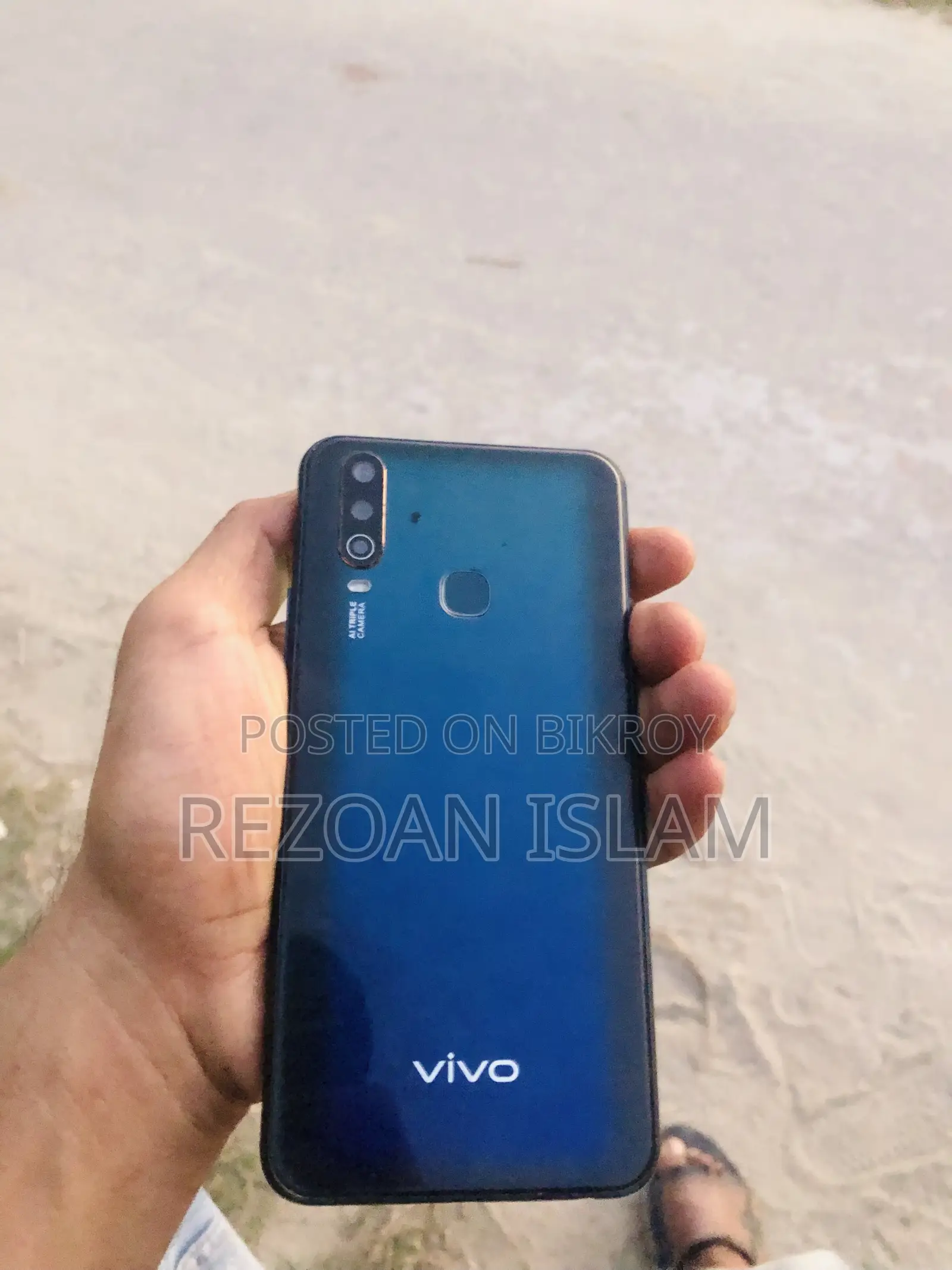 Vivo Y17 256 GB Blue