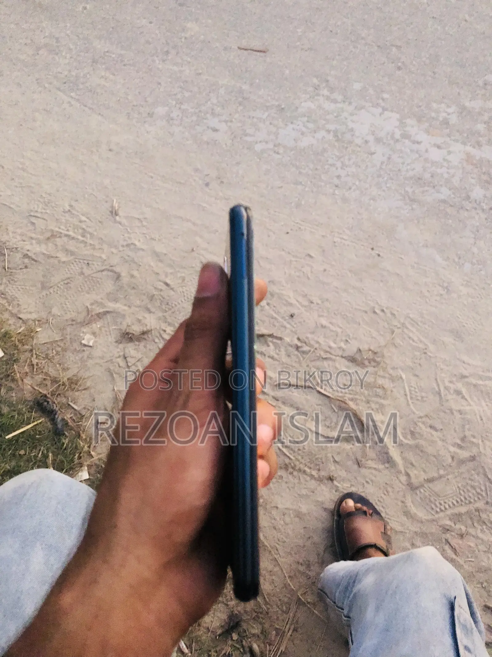 Vivo Y17 256 GB Blue