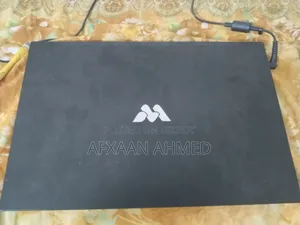 New Laptop 8GB Intel Core Ultra 5 SSD 512GB