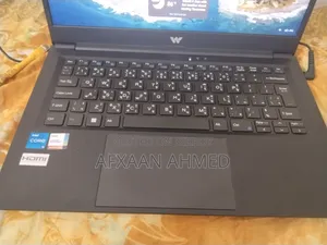 New Laptop 8GB Intel Core Ultra 5 SSD 512GB