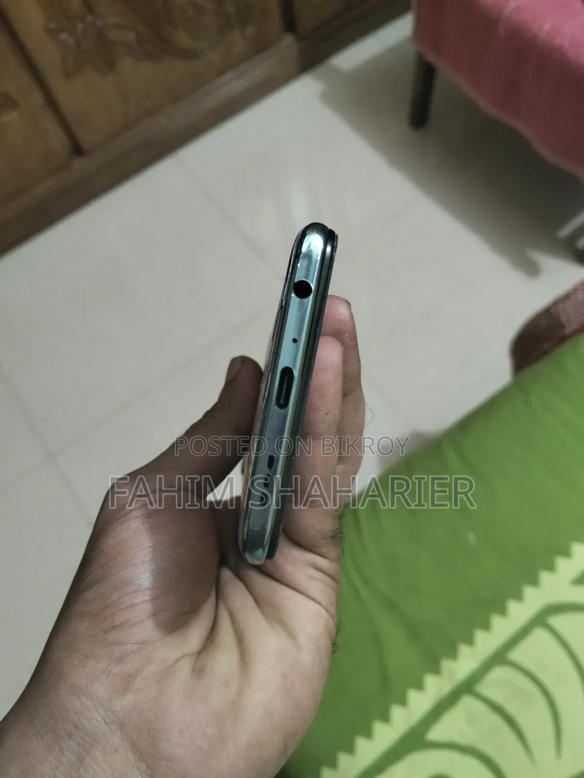 অপো এফ১৫ ২৫৬ জিবি নীল