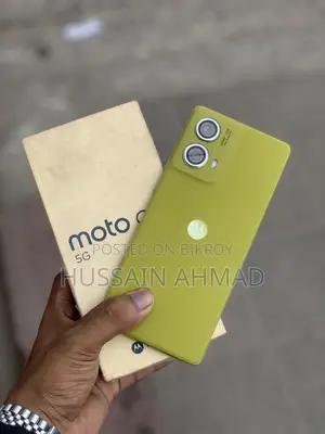 Motorola Moto G85 128 GB Green