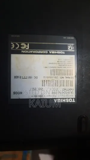 Laptop Toshiba Satellite C640 4GB Intel Core 2 Duo HDD 500GB