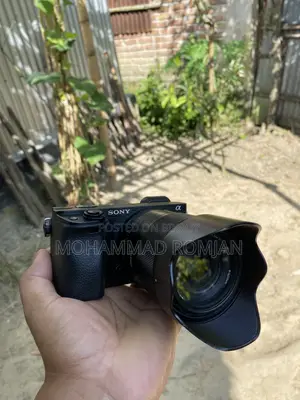 Sony Alpha A6400 Camera
