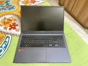Laptop Asus Vivobook 14 16GB AMD Ryzen 7 SSD 512GB