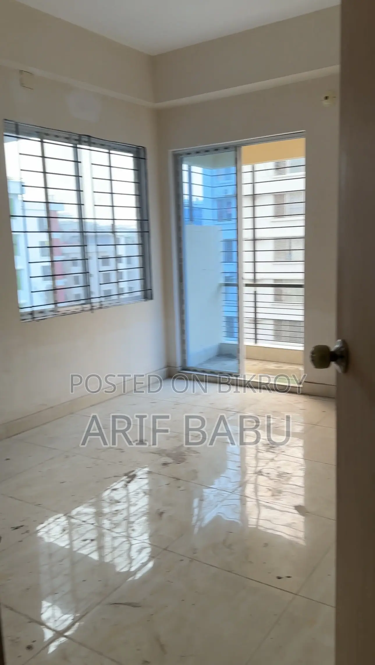 Studio Apartment in Dhaka, Basundhara for sale