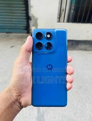 মোটোরোলা এজ ৬০ প্রো ২৫৬ জিবি নীল