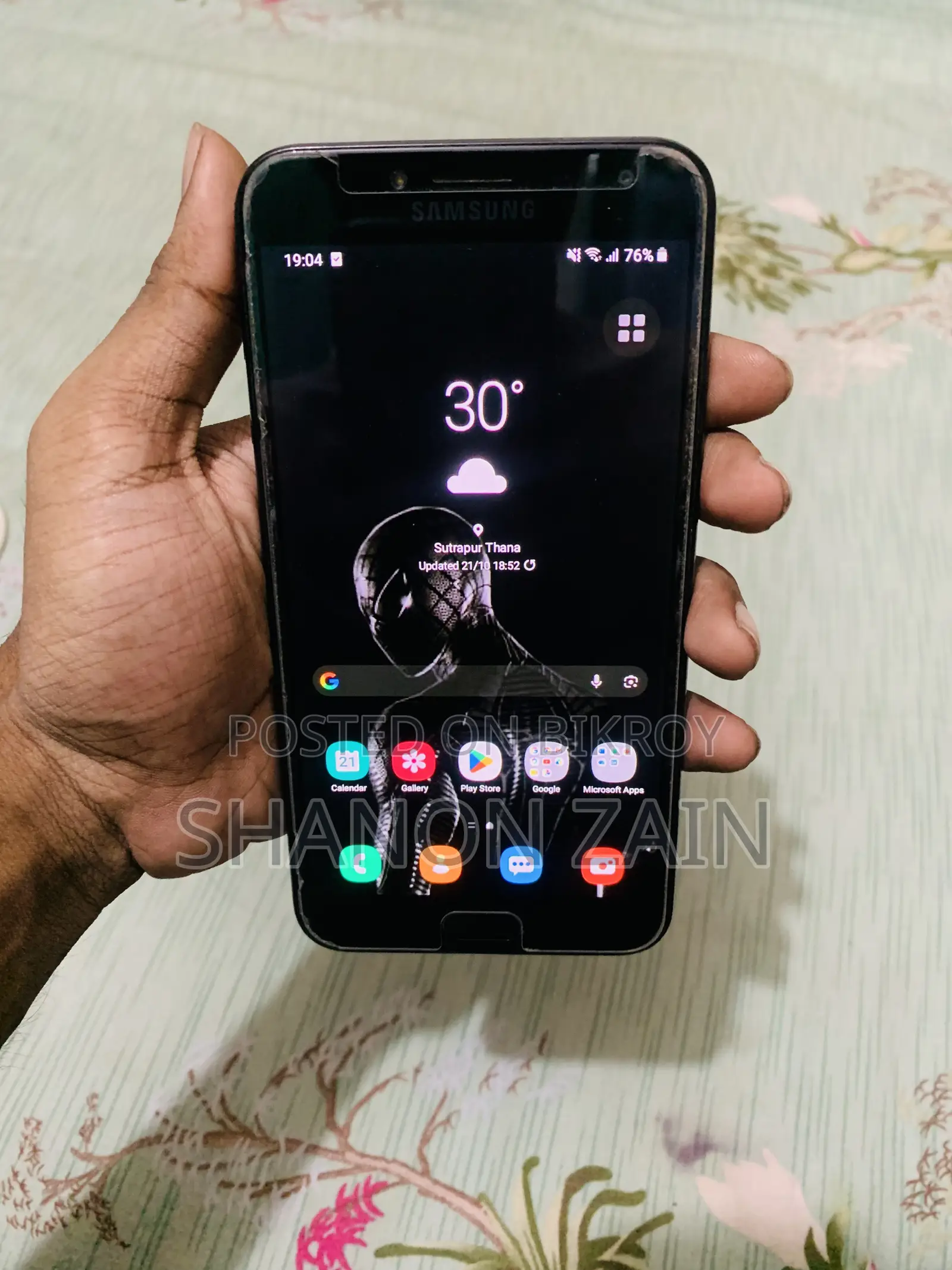 স্যামসাং গ্যালাক্সি জে৪ ১৬ জিবি ব্ল্যাক