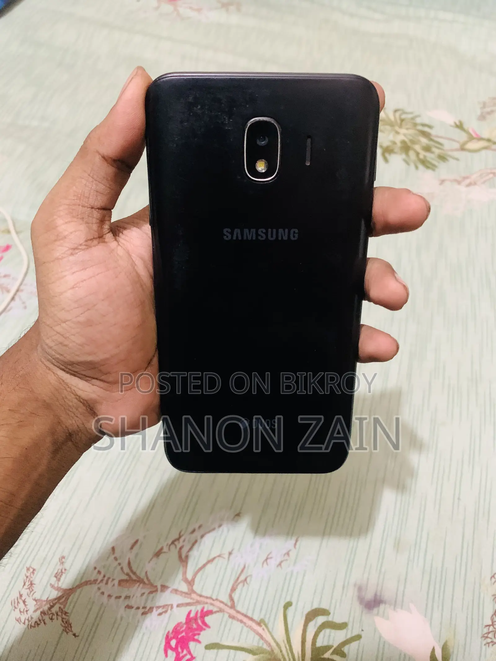 স্যামসাং গ্যালাক্সি জে৪ ১৬ জিবি ব্ল্যাক