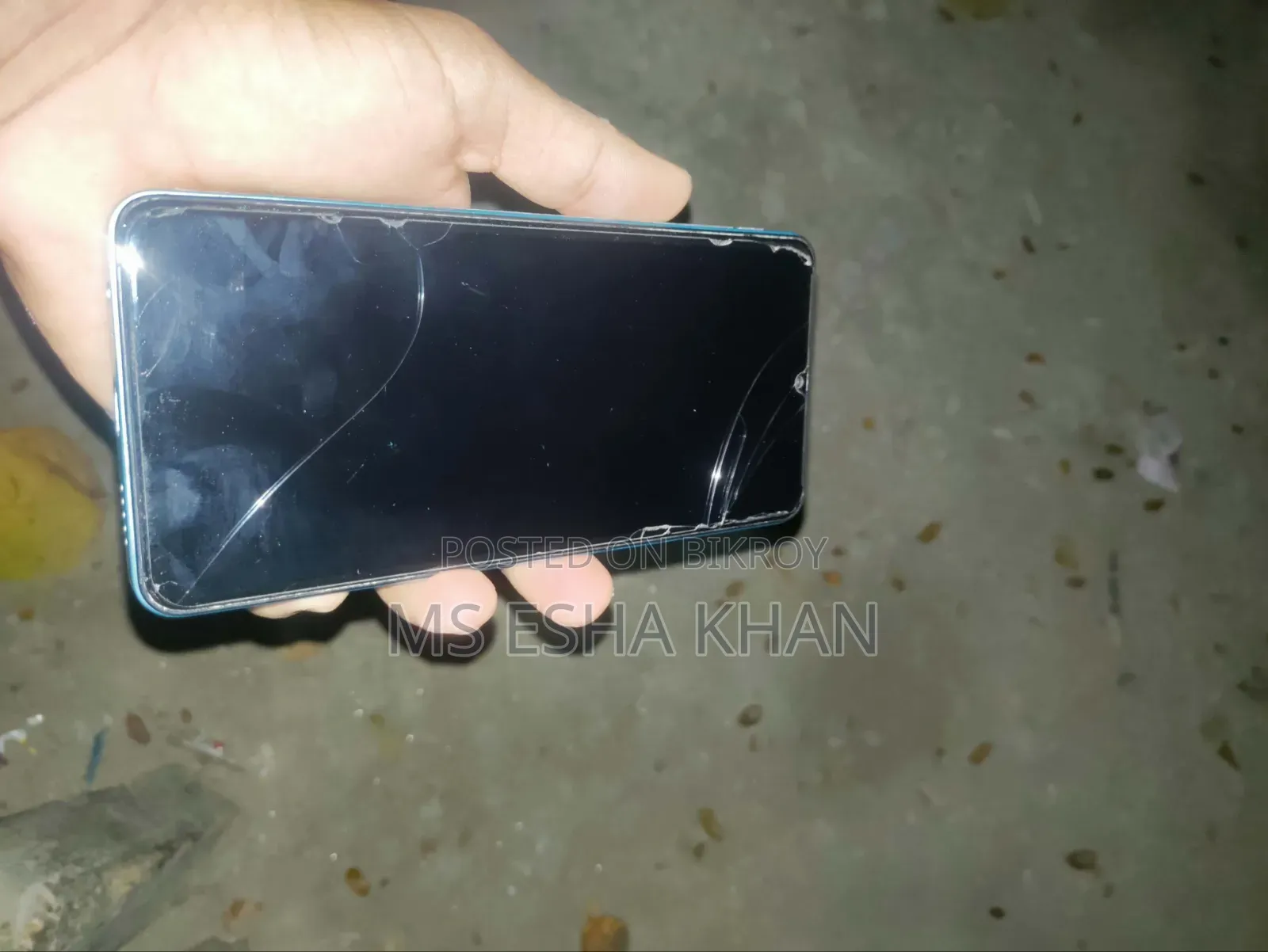 Vivo Y27 128 GB Green