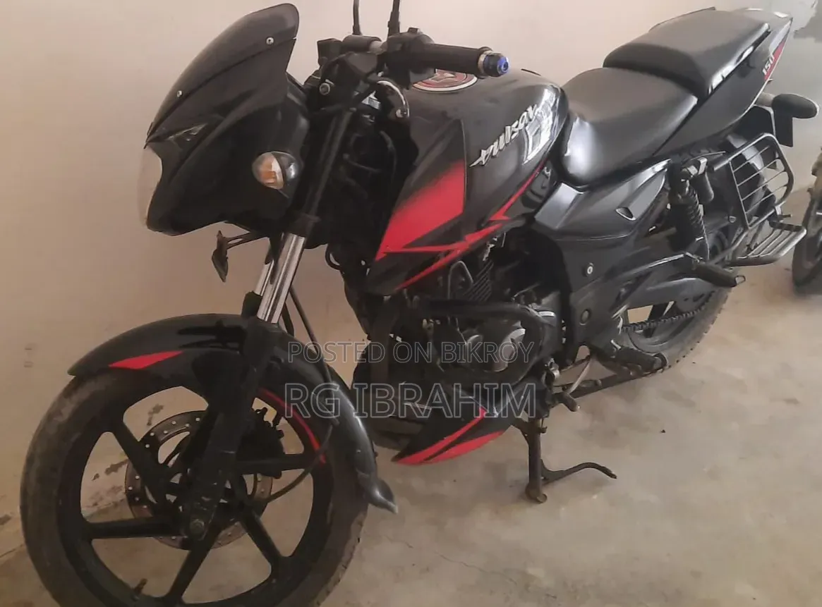 Bajaj Pulsar 150 2019 Black