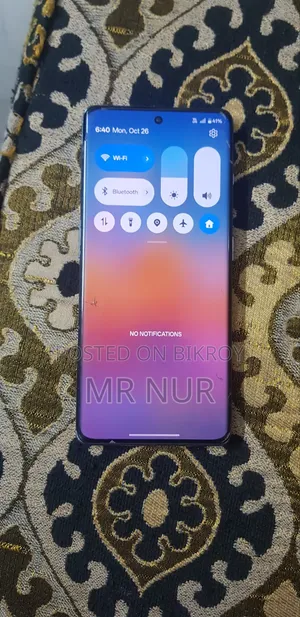 ওয়ানপ্লাস ১১আর ২৫৬ জিবি সিলভার