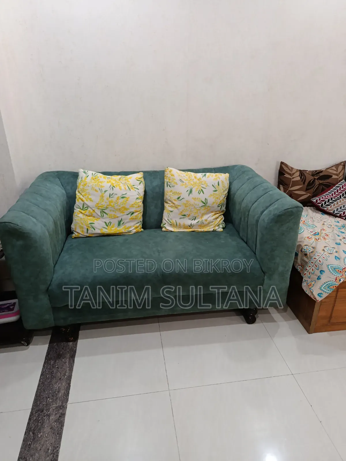 সোফা সেট বিক্রিয়