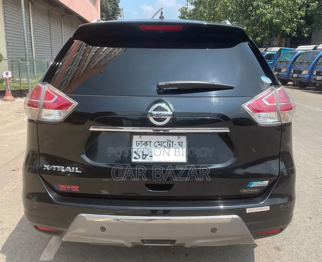 Nissan X-Trail 2.0 Hybrid FWD 2015 Black