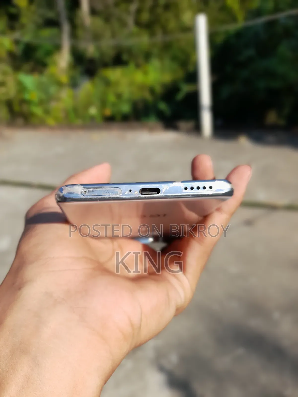 iQOO 256 GB Silver