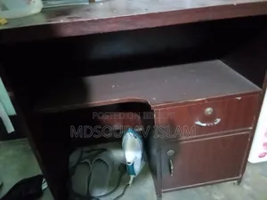বোর্ড ডেস্ক/টেবিল