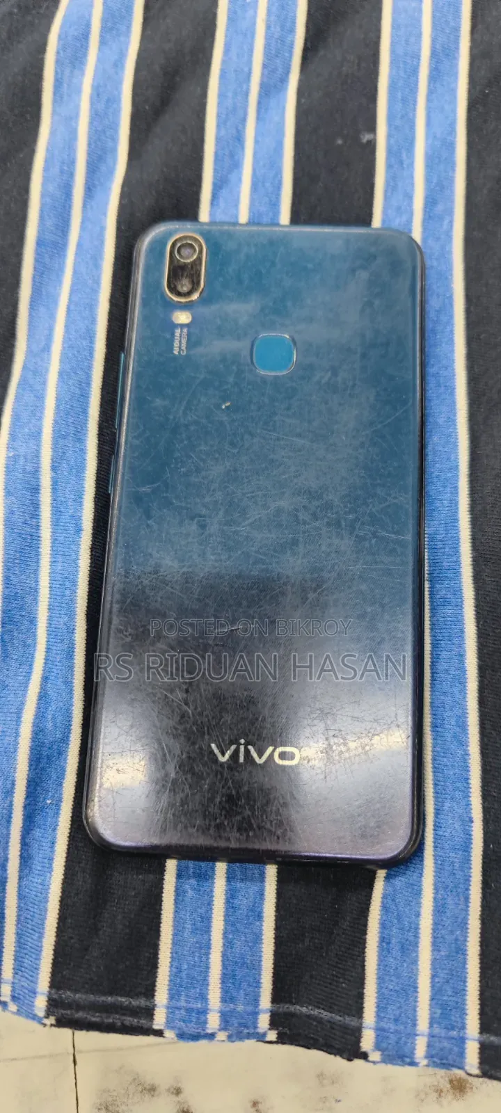 Vivo Y11 32 GB Purple