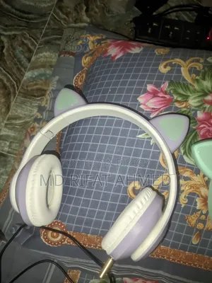 These headphones will be sold, brand new unused