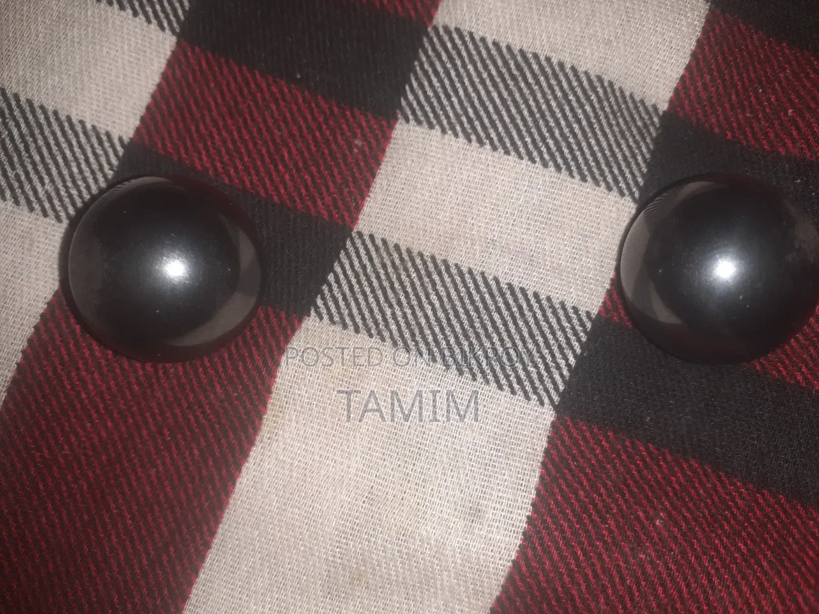 এটি একটি নতুন খেলনা চুম্বক, এই চুম্বকটি বড় আকারের এবং গোল আকৃতির এবং দেখতে সুন্দর। Tamim Sell BD.Com