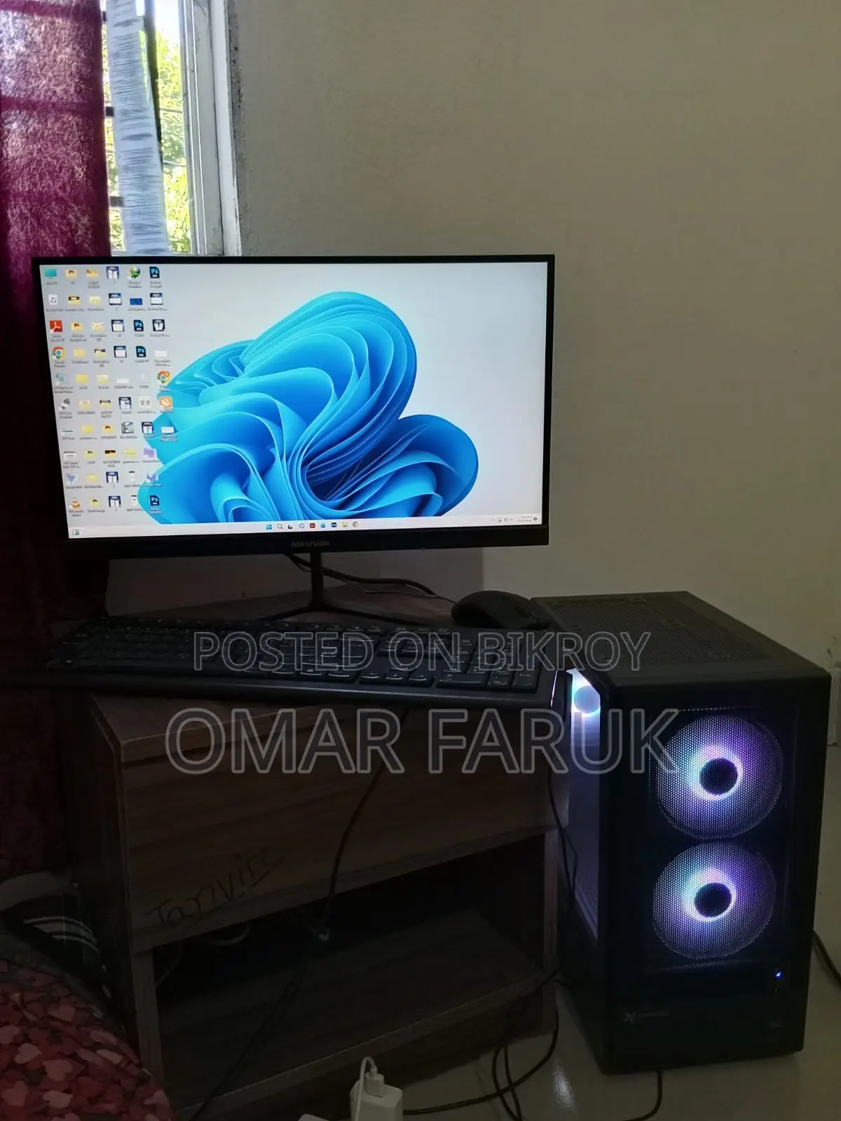 Desktop Computer 8GB AMD Ryzen 5 SSD 256GB