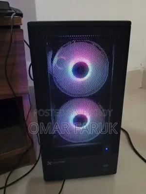 Desktop Computer 8GB AMD Ryzen 5 SSD 256GB