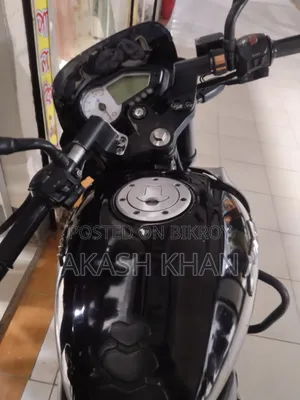 বাজাজ পালসার ১৫০ ২০১৭ কালো