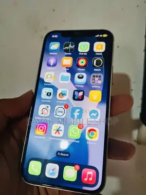 অ্যাপল আইফোন ১২ ৬৪ জিবি হোয়াইট