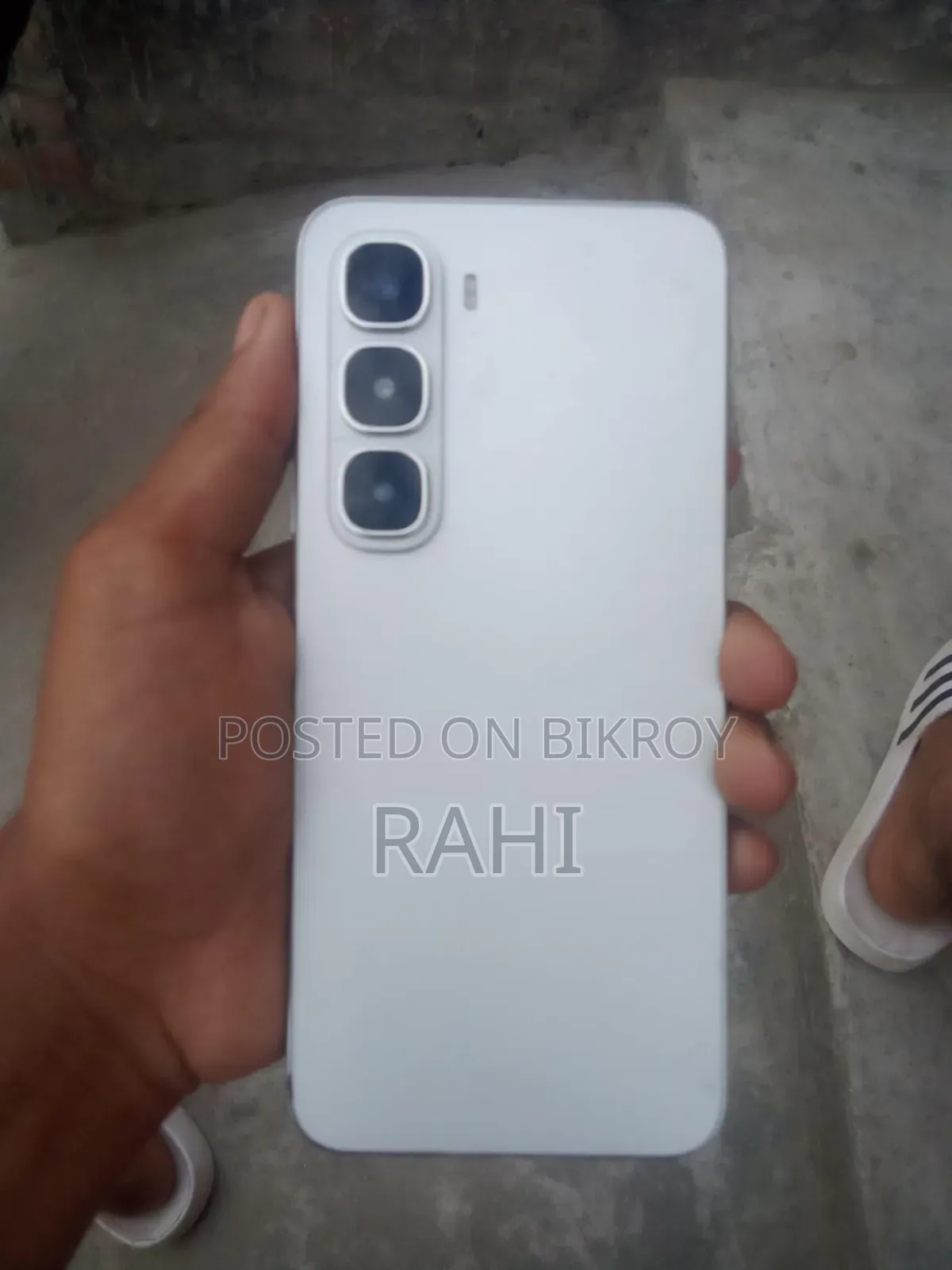 ইনফিনিক্স হট ৬০আই ১২৮ জিবি সিলভার