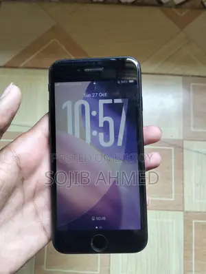 অ্যাপল আইফোন এসই (২০২০) ১২৮ জিবি ব্ল্যাক