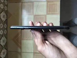 অ্যাপল আইফোন এসই (২০২০) ১২৮ জিবি ব্ল্যাক