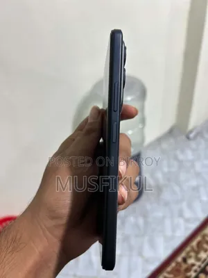 iQOO Z10x 128 GB Black