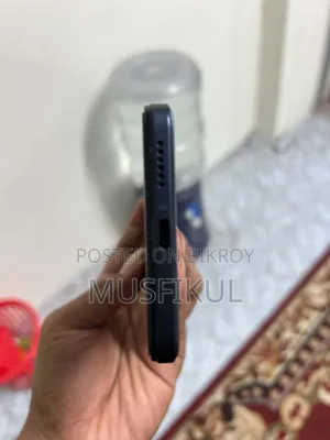 iQOO Z10x 128 GB Black