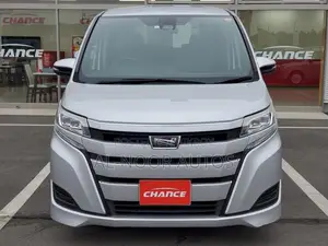 Toyota Noah 2.0 FWD (8 Seater) 2021 Silver