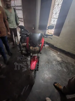 Bajaj Pulsar 150 2018 Red