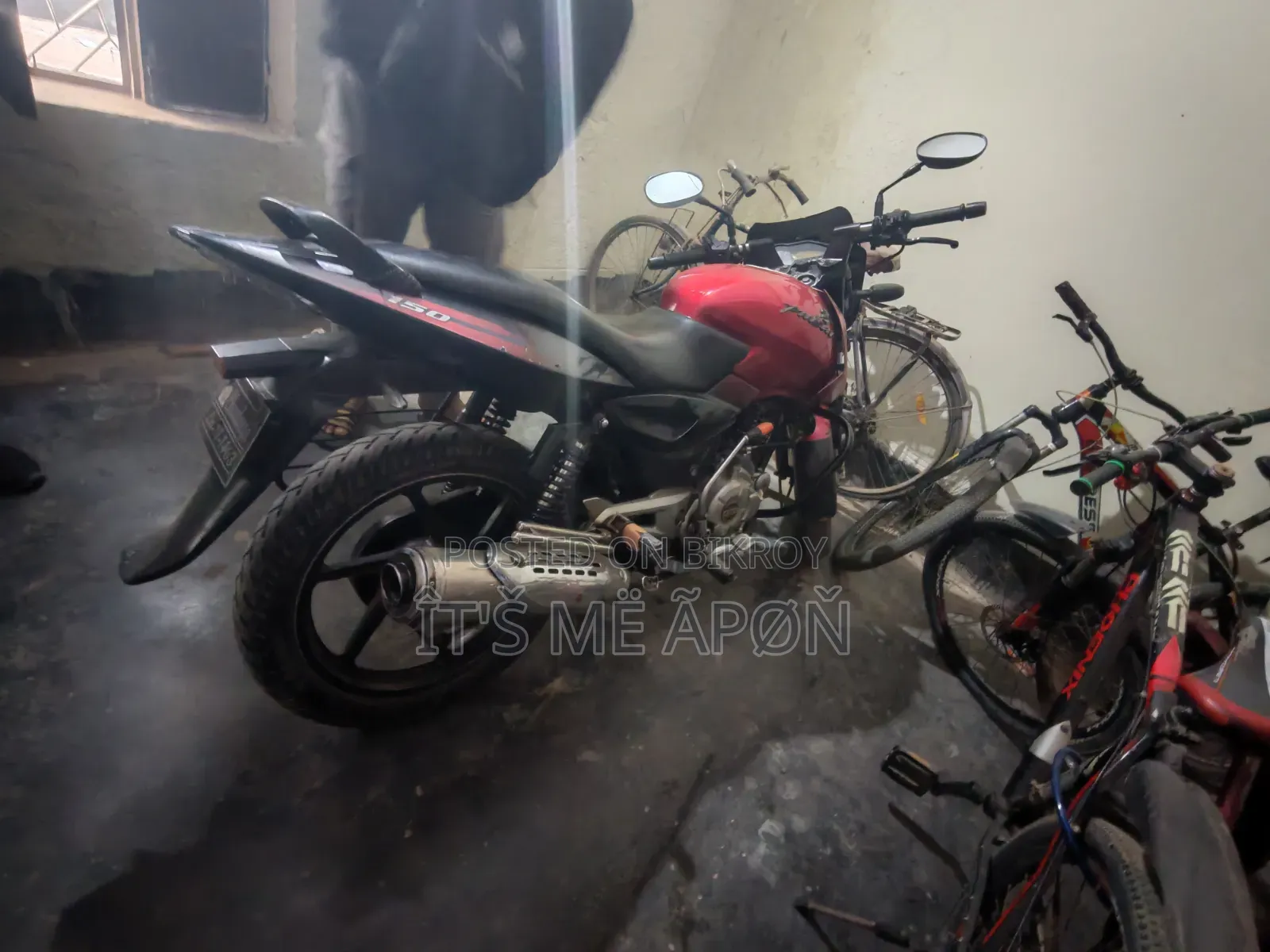 Bajaj Pulsar 150 2018 Red